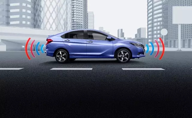 越級(jí)掀背車(chē) 掀啟新未來(lái) 越級(jí)掀背車(chē) 掀啟新未來(lái)