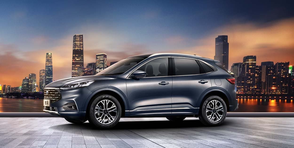 邵陽長安福特銳際ESCAPE - 四驅(qū)先鋒SUV，勁勢登場