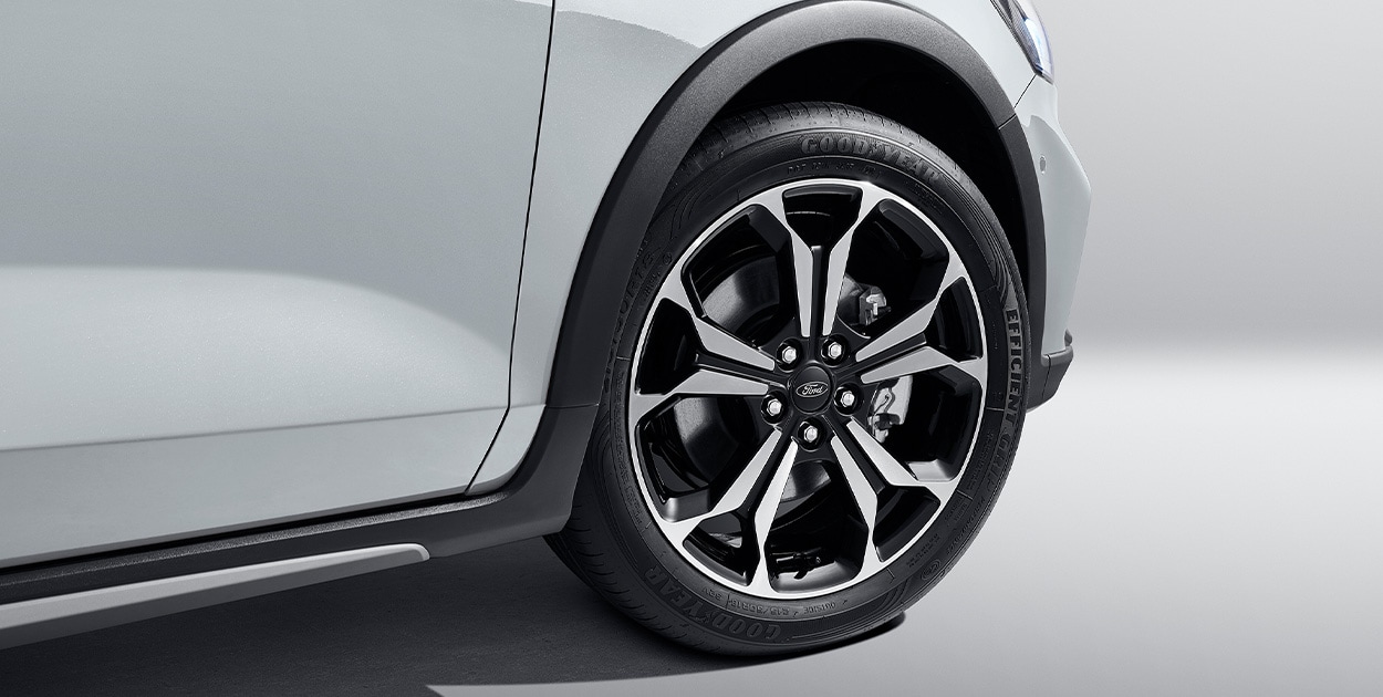 全新?？怂笰CTIVE - 城市新銳SUV 銳意登場