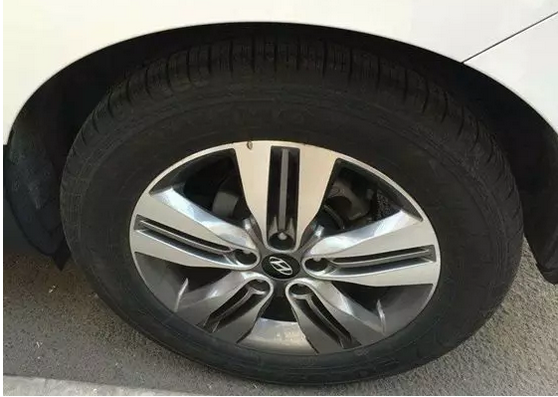 元旦小長假自駕出游，請務(wù)必做好這幾件事